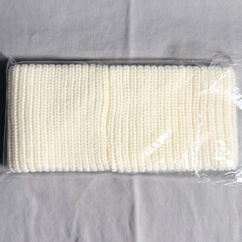 Coach Cream Cable Knit Headband NWT - Picture 3 of 8